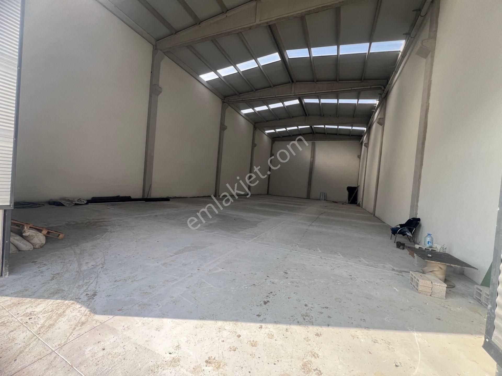 Kazan Kerestecilerde Her İşe Uygun 1300m2 Satılık Sıfır Fabrika - Görsel 4