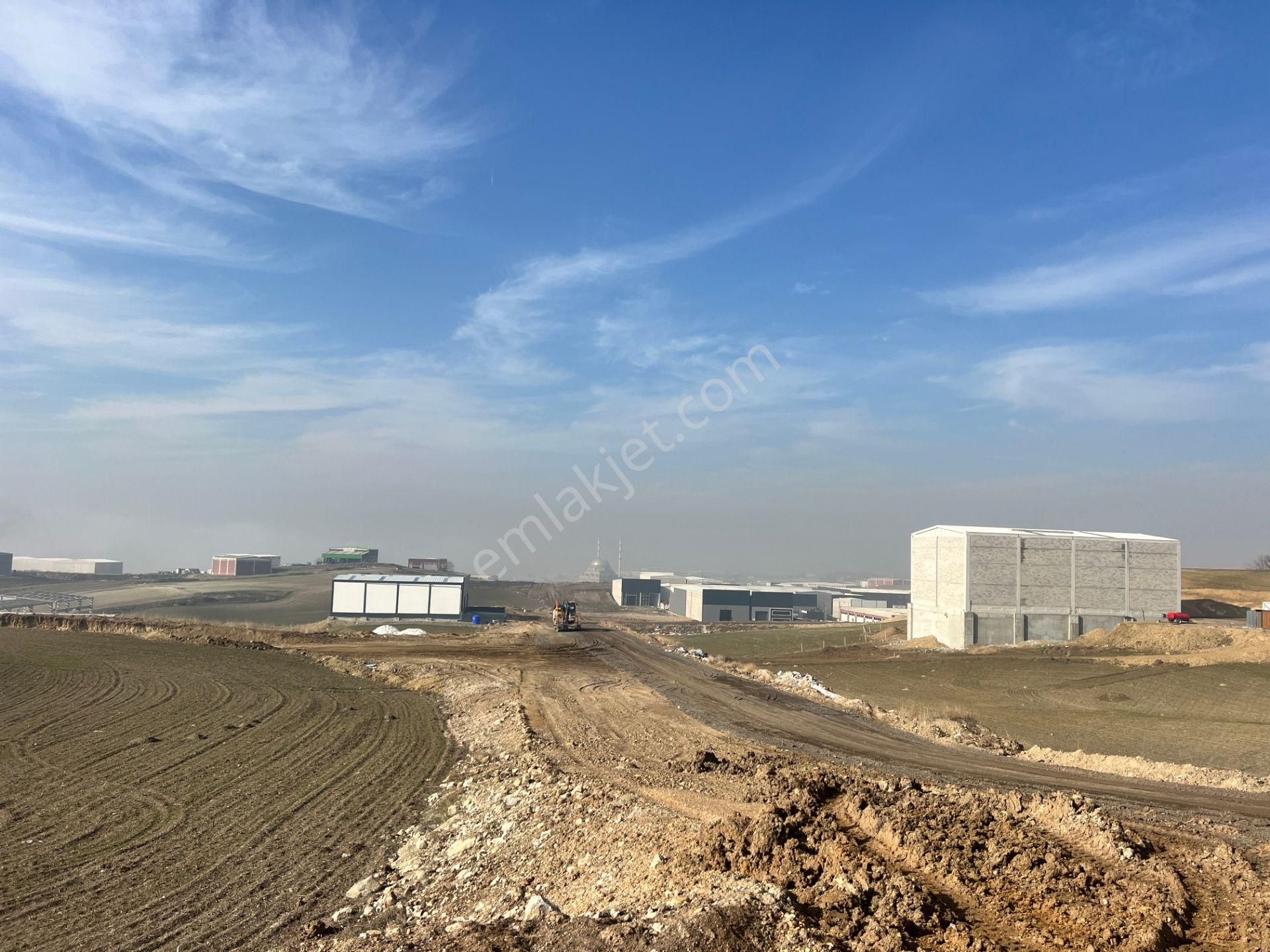 Kazan Kerestecilerde Her İşe Uygun 1300m2 Satılık Sıfır Fabrika - Görsel 12