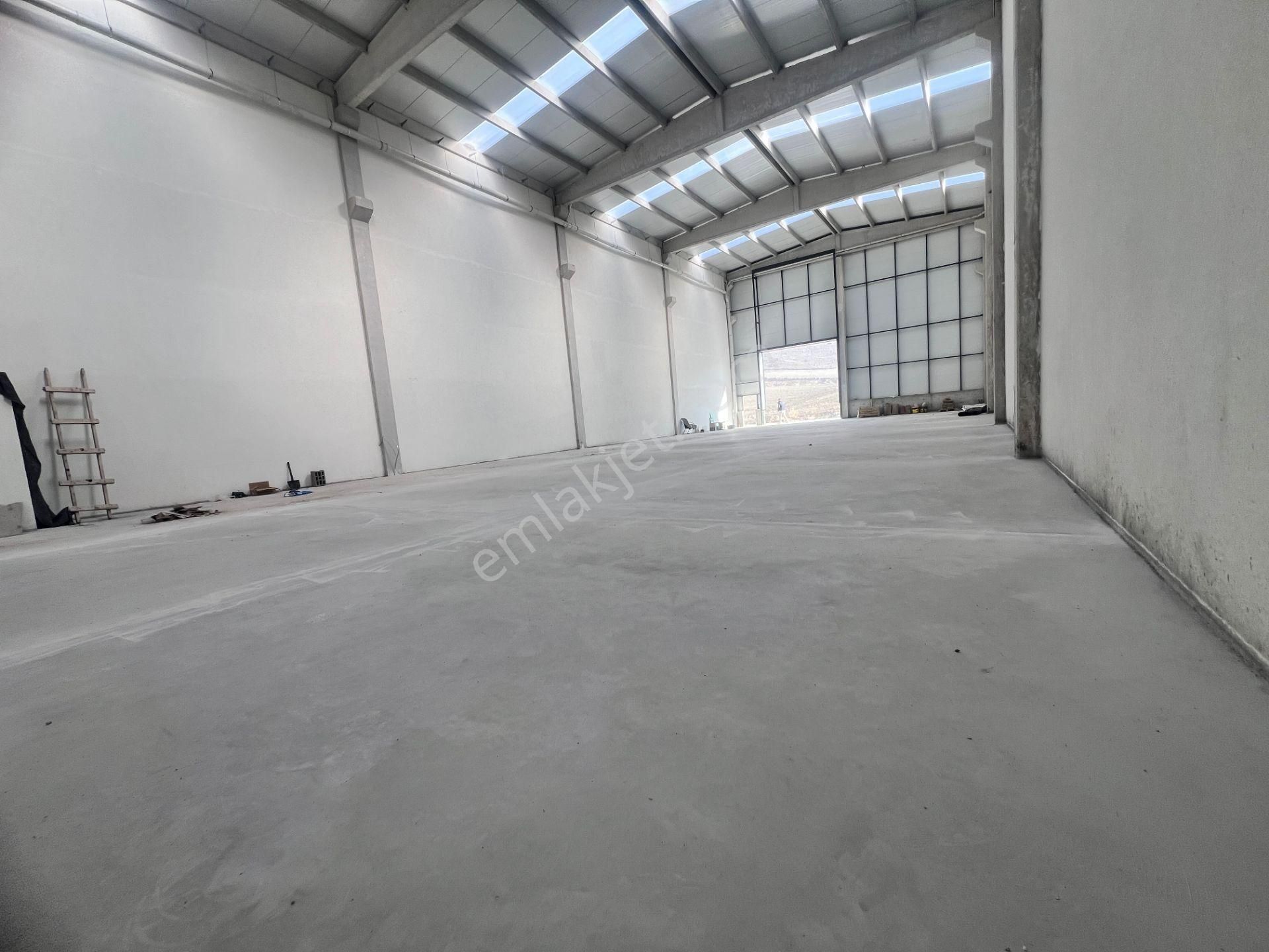 Kazan Kerestecilerde Her İşe Uygun 1300m2 Satılık Sıfır Fabrika - Görsel 9