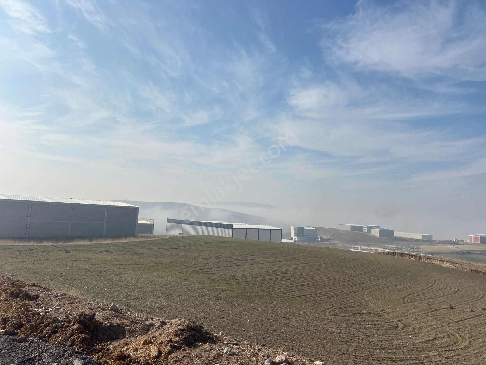 Kazan Kerestecilerde Her İşe Uygun 1300m2 Satılık Sıfır Fabrika - Görsel 13