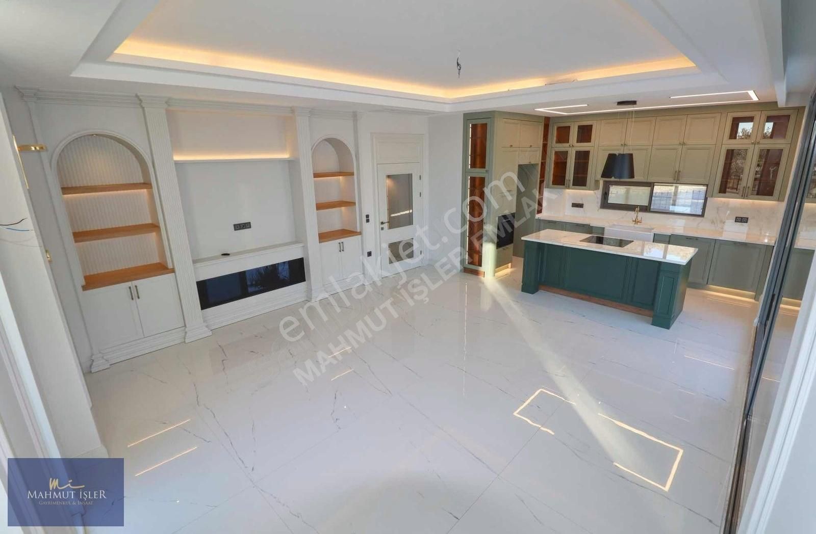 Mahmut İşler'den 650 M2 Arsa İçinde Havuzlu Taş Villa - Görsel 18