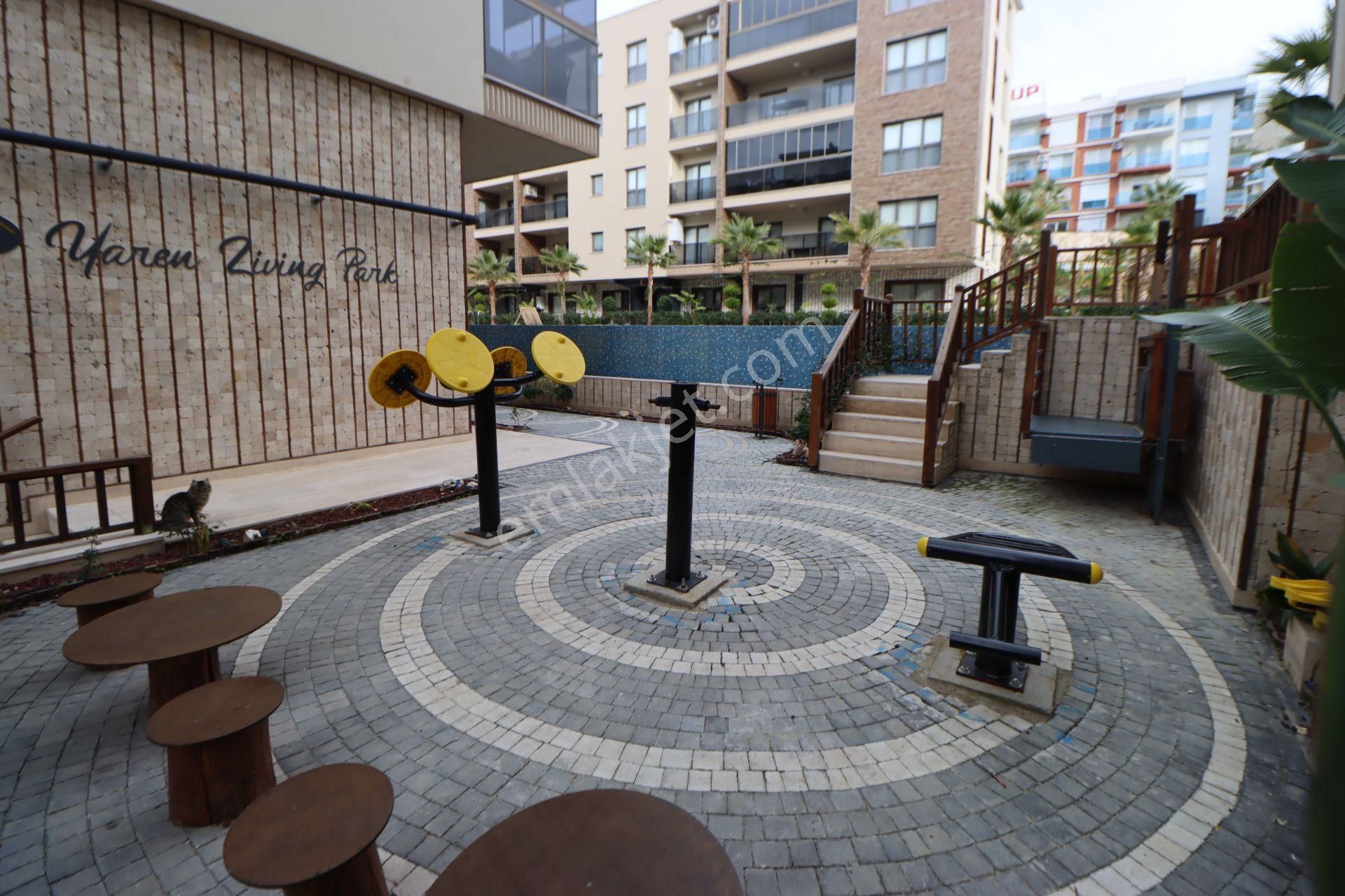 Kuşadası’nda, Site İçerisinde, Havuz Manzaralı, Lüks 2+1 Rezidans Daire - Görsel 30