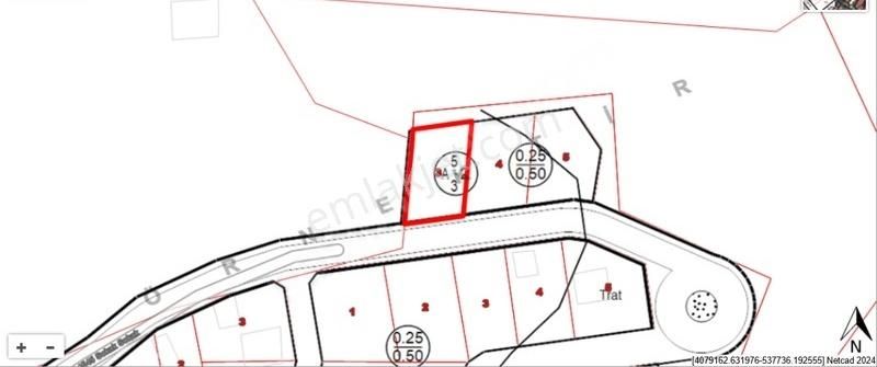 Konyaaltı Çağlarca Satılık Konut İmarlı Hsy Gayrimenkul'den Çağlarca'da Satılık Manzaralı 465 M2 Arsa