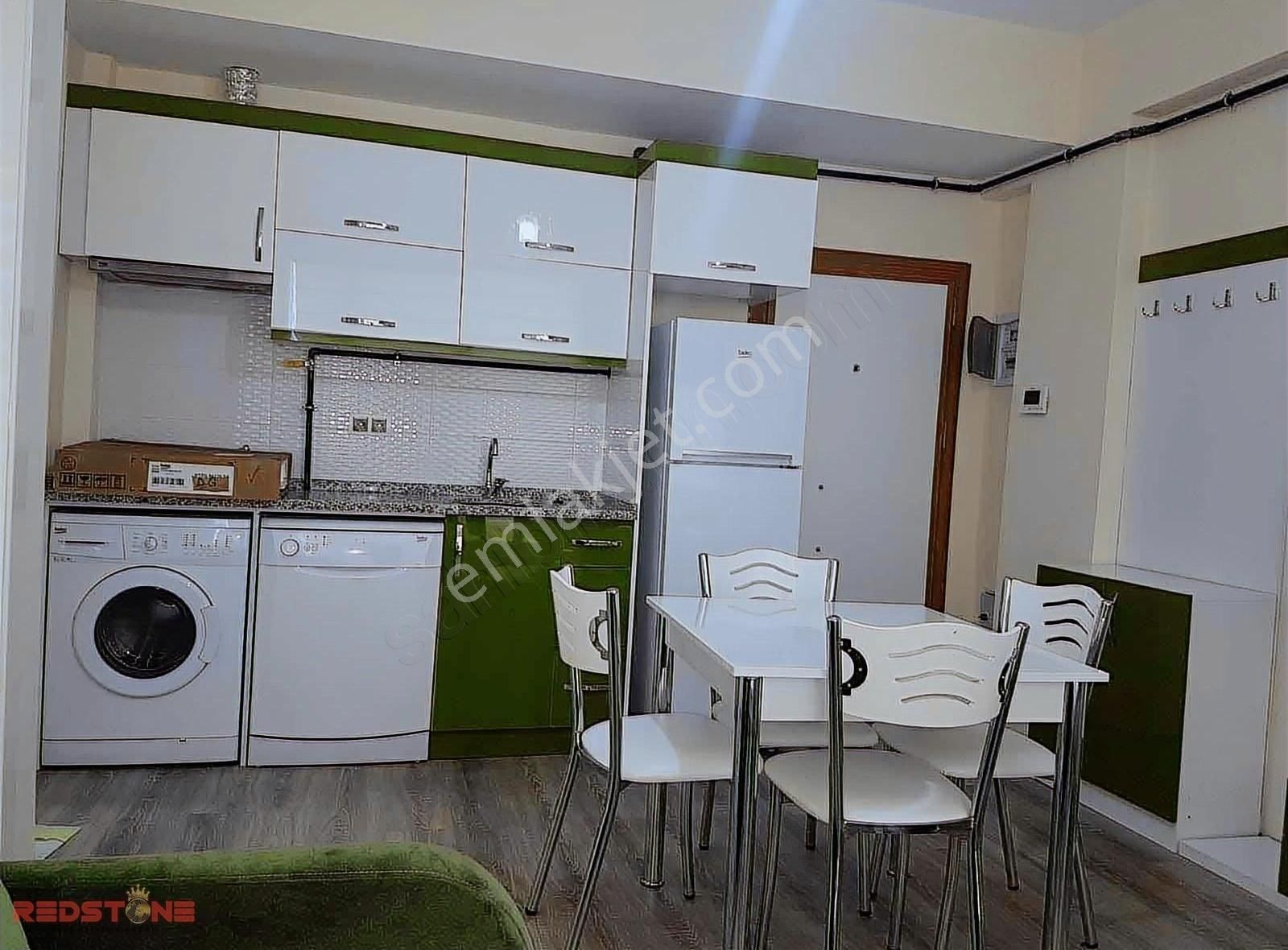 Merkezefendi Sırakapılar Satılık Daire Devlet Hastanesi Karşısında Satılık 1+1 Arakat Eşyalı Apart