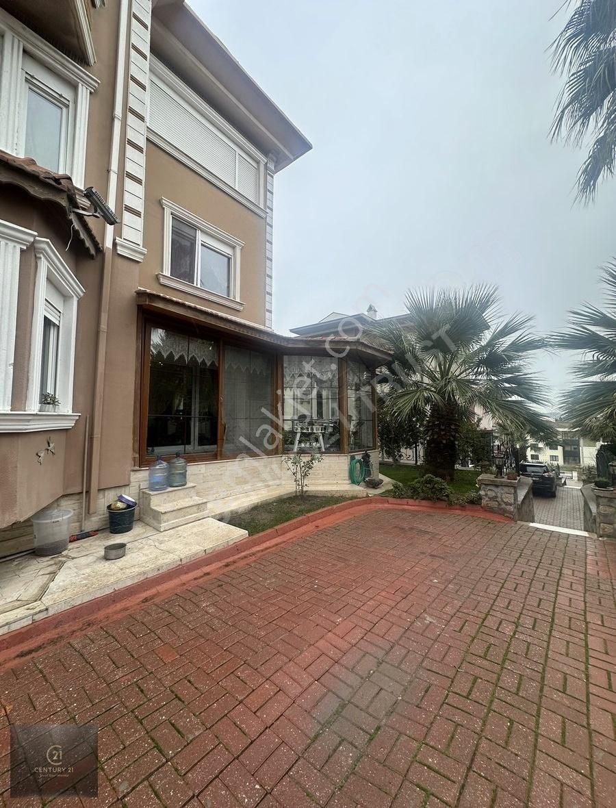 Bandırma Paşakent Satılık Villa Paşakent Mahallesinde Deniz Manzaralı Elit 4katlı Fourlex Villa