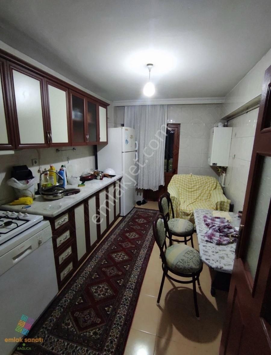 Etimesgut Alsancak Satılık Daire Merkezi Konumda Geniş Sorunsuz 3+1 Satılık Daire