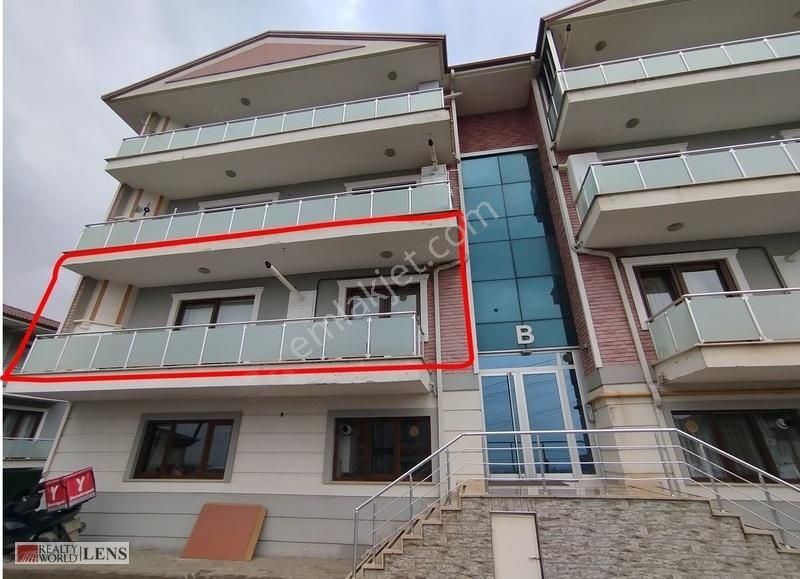 Serdivan Kemalpaşa Satılık Daire Serdivan Kemalpaşa Mahallesinde Site İçi Satılık 3+1 Daire