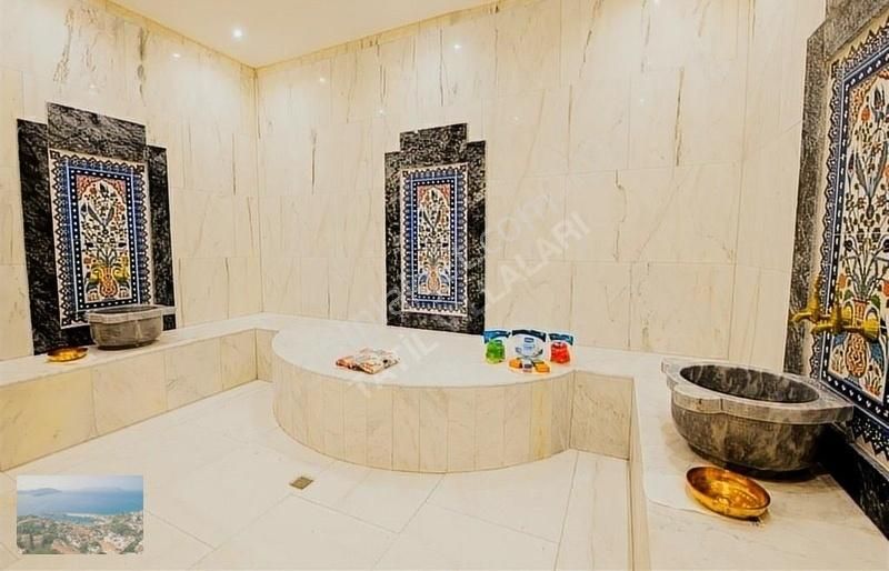 Kalkan Merkezde Lüks Deniz Manzaralı Satılık Villa - Görsel 3