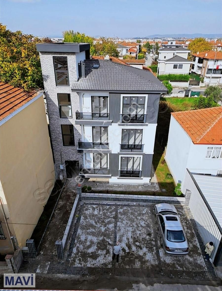 Serdivan Bahçelievler Satılık Daire Remax Mavi 'den Sakaryaserdivan Bahçelievler'desatılık 2+1daire