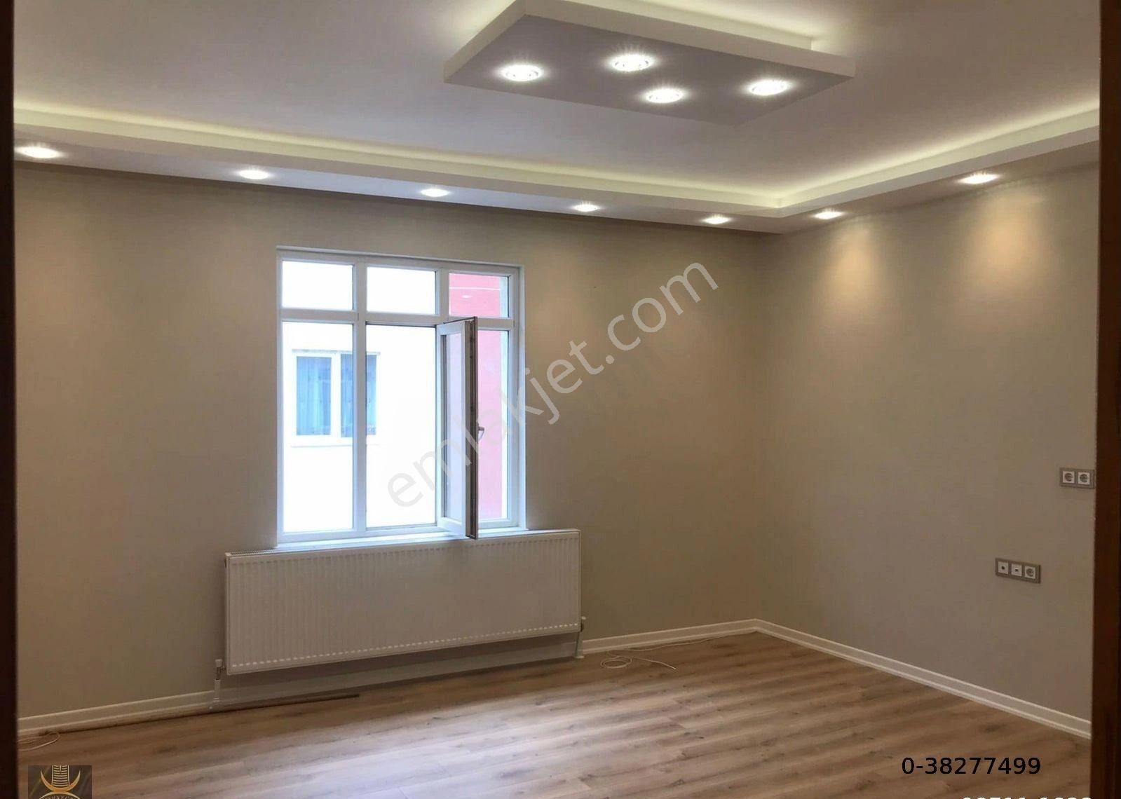 Poyraz Emlak’tan Emek Mahallesi’nde Ertaş Caddesi Yakını Komple Satılık Bina - Görsel 2