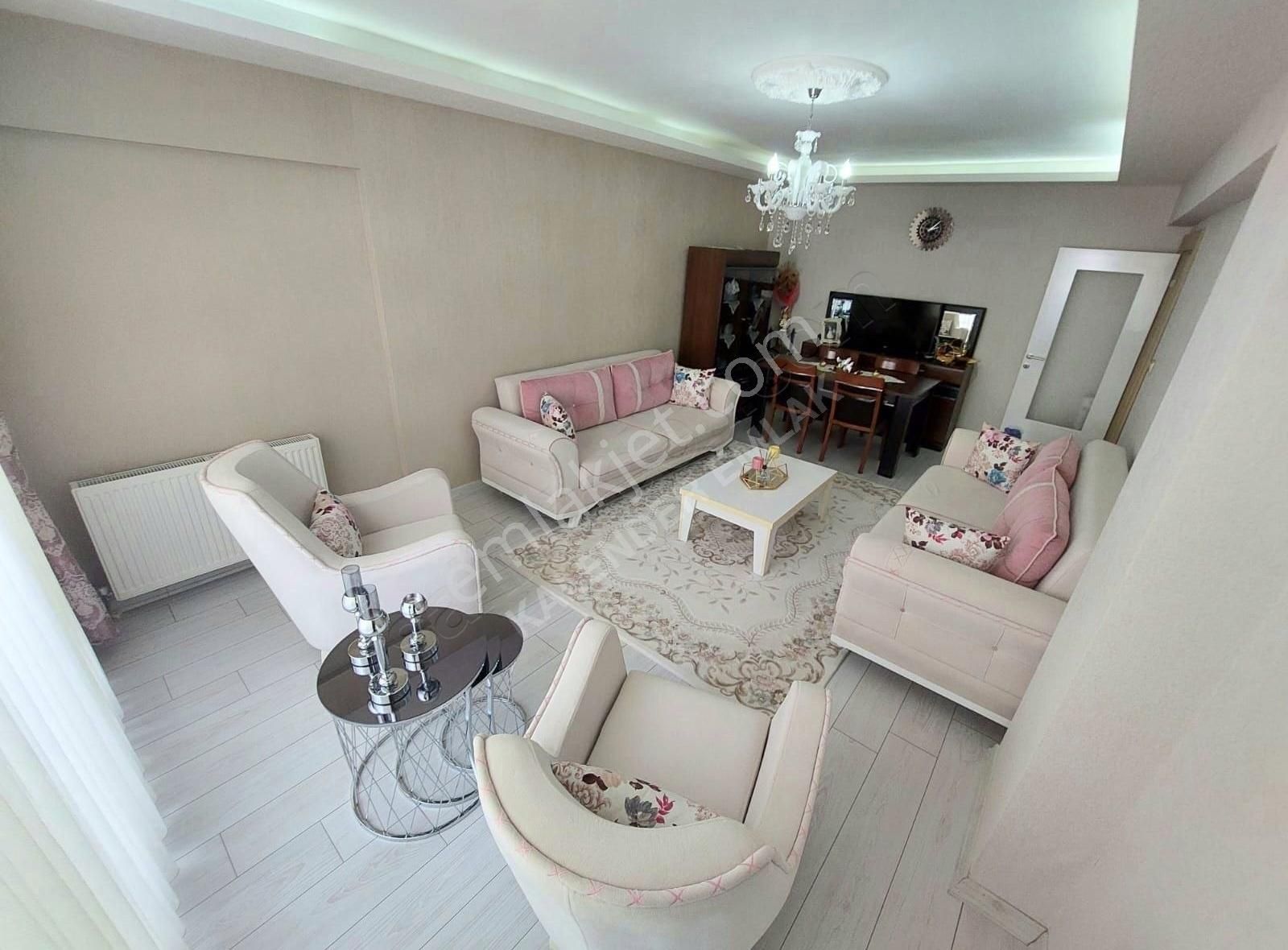 Etimesgut Yeşilova Satılık Daire Yeşilova Mah 3+1 140 M2 Lüx Daire