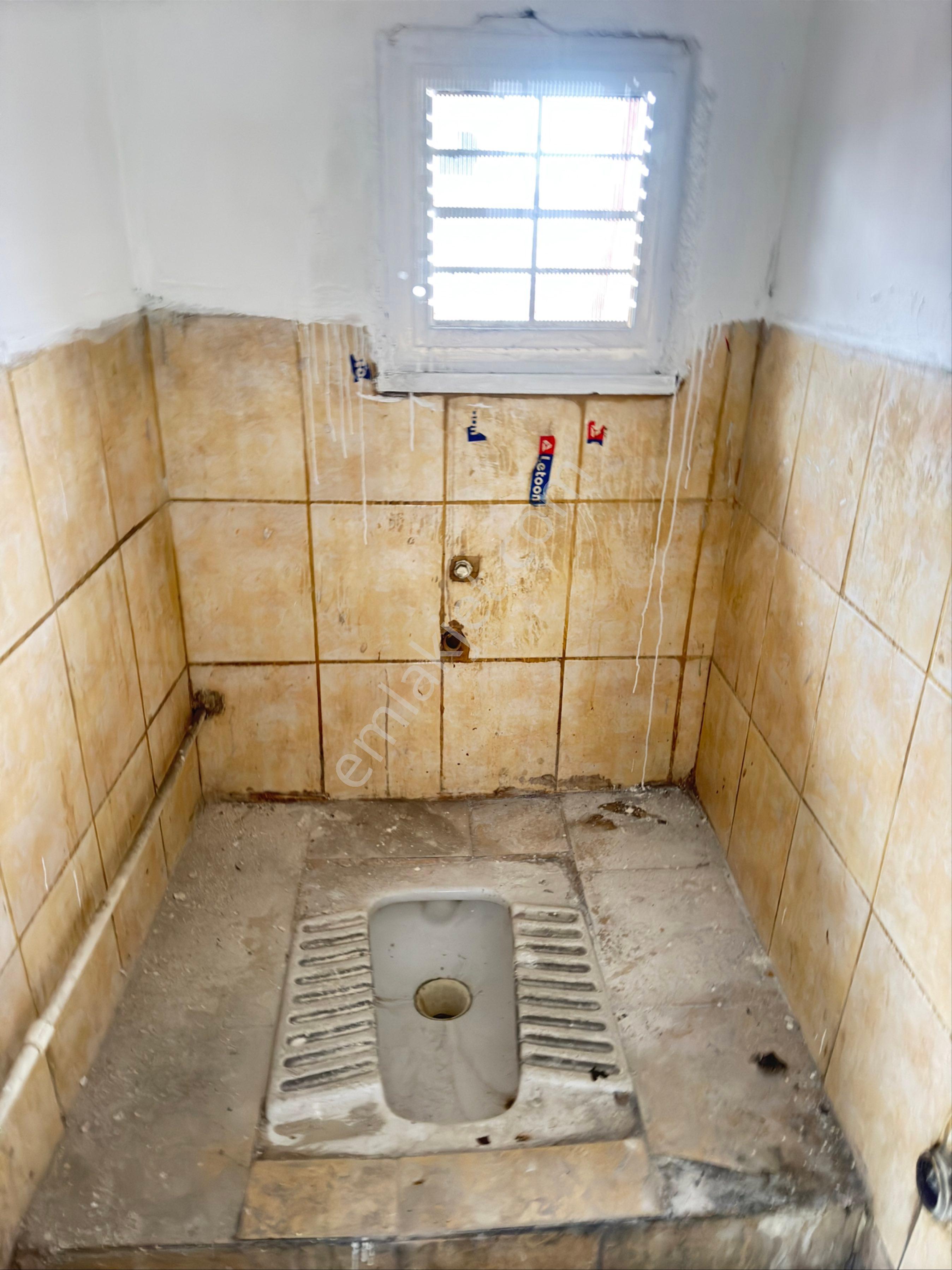 Zafer Yapı Gayrimenkulden Kiralık Çatıkatı Dükkan 400m2 İstanbul Sultangazi Cebeci Mahallesinde - Görsel 22