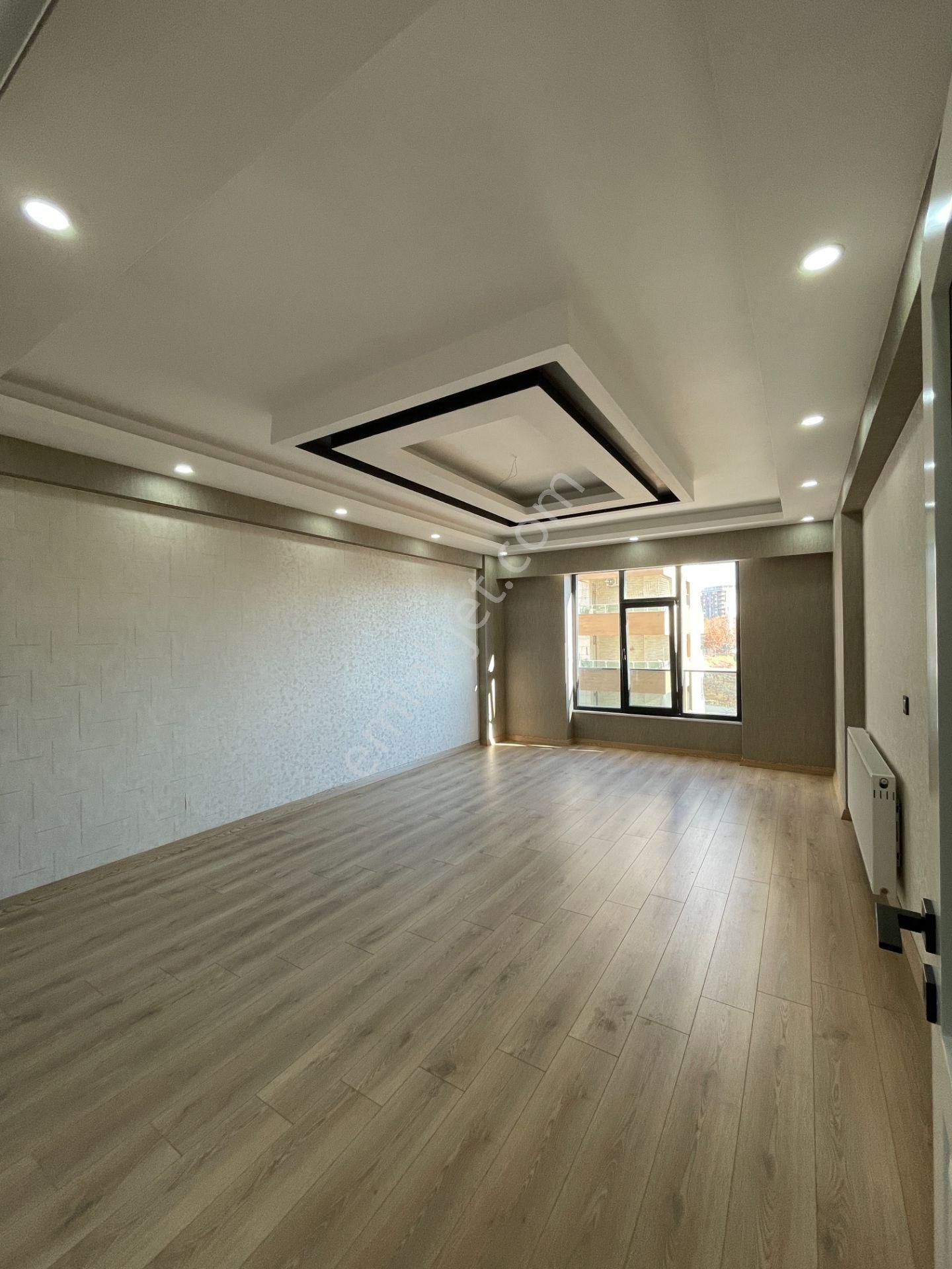 Karaköprü Atakent'te 3+1 Odalı Sıfır Lüx Daire - Görsel 2