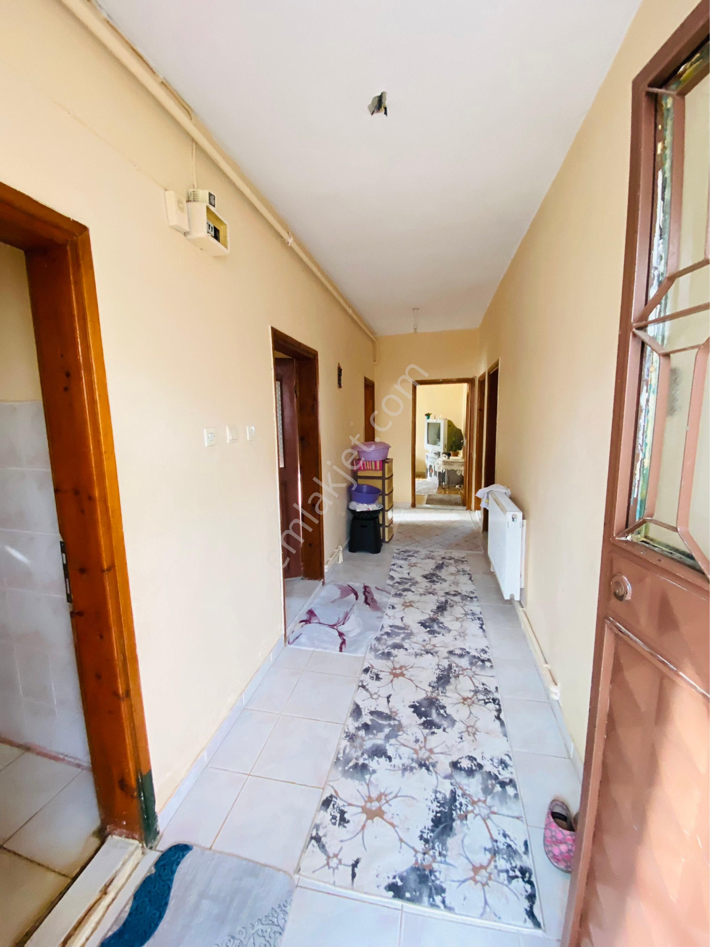 Mimarsinan Mahallesinde Satılık 3 Katlı Bina - Görsel 7