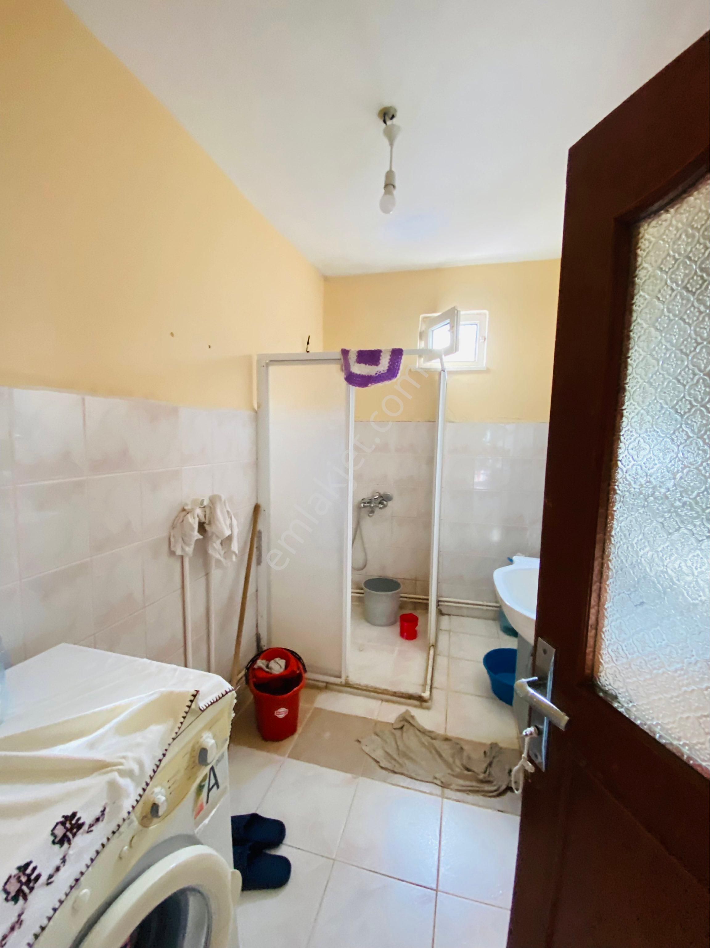 Mimarsinan Mahallesinde Satılık 3 Katlı Bina - Görsel 6