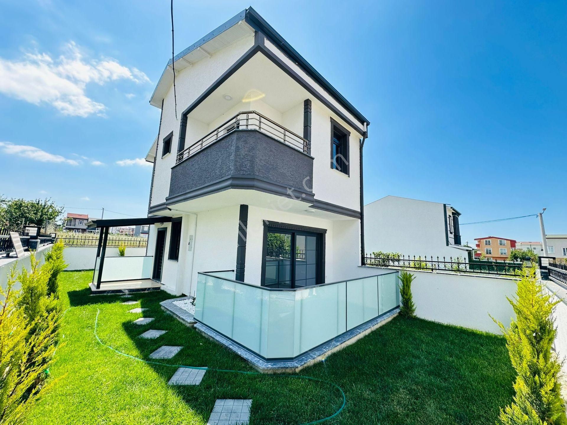 Tekirdağ Marmaraereğlisi Deniz Manzaralı Satılık Villa Demireller Group- Açil Satılık Kombi Petek Bağlı Yeniçiftliğin En Uygun Yazlığı