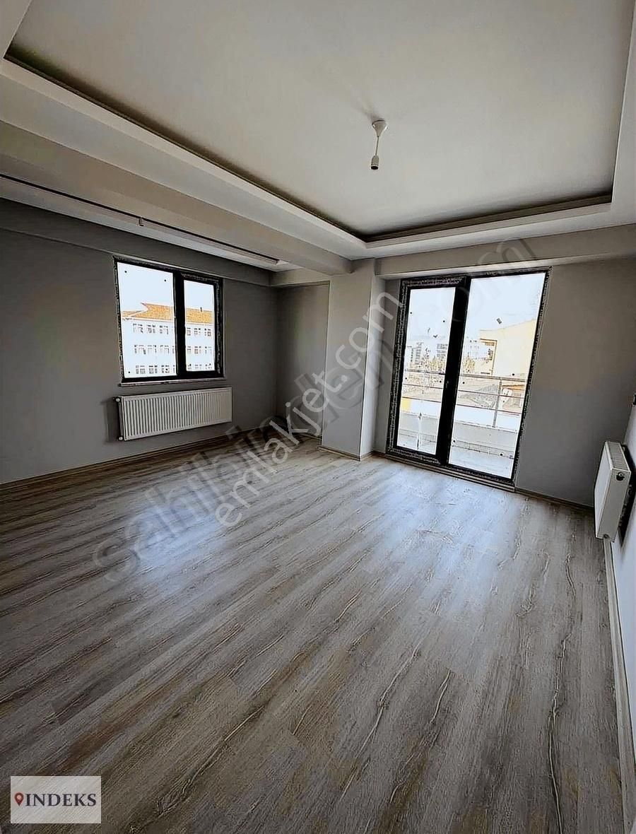 Çanakkale Merkez Barbaros Satılık Daire Barbaros Atatürk İlk Okulu Civarı 125 M2 3+1 Dubleks Daire