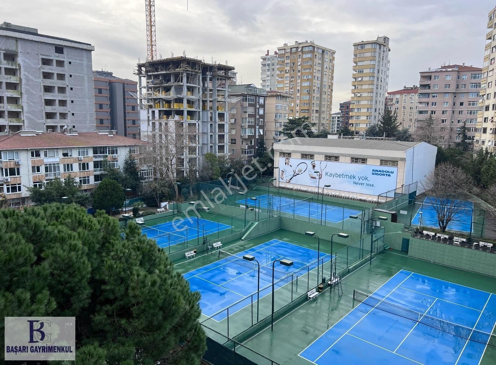 Kadıköy Suadiye Satılık Daire Başarı'dan Suadiyede Önü Açık Ferah 155 M2 Mimari Tasarımlı 3+1