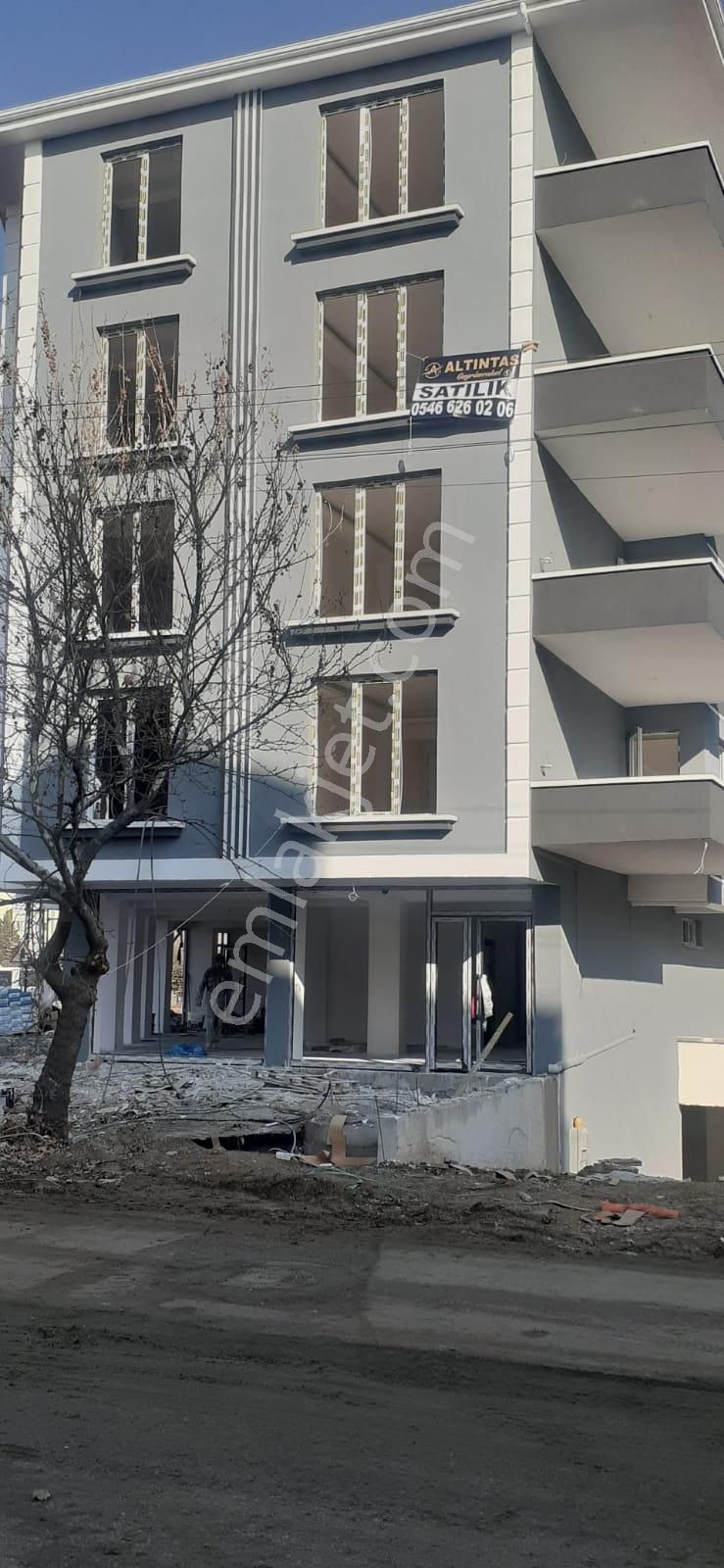 Sincan Menderes Satılık Daire Altıntaş Gayrimenkulden Menderes Mah 4+1 Satılık Daire