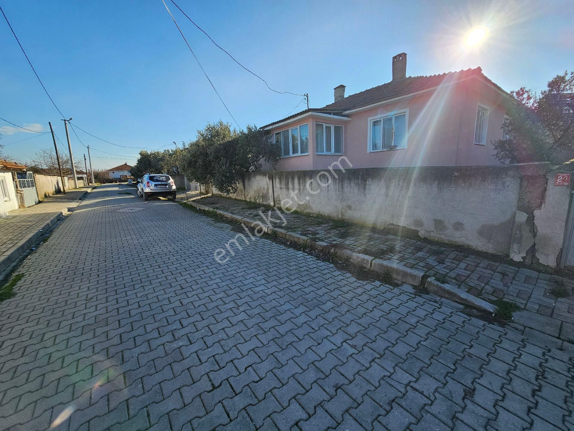 Balıkesir Manyas Salur Mahallesin'de Mükemmel Köy Evimiz Satışa Sunulmuştur - Görsel 22