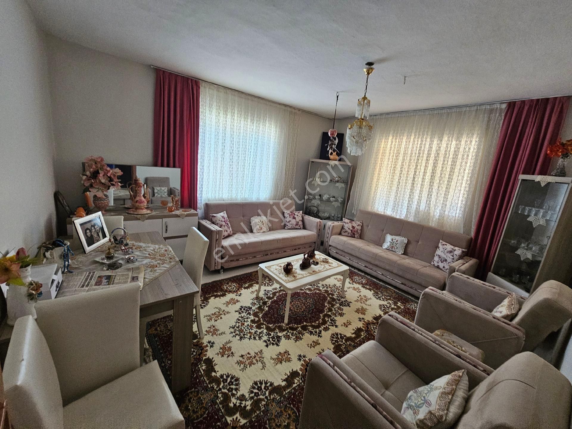 Balıkesir Manyas Salur Mahallesin'de Mükemmel Köy Evimiz Satışa Sunulmuştur - Görsel 16