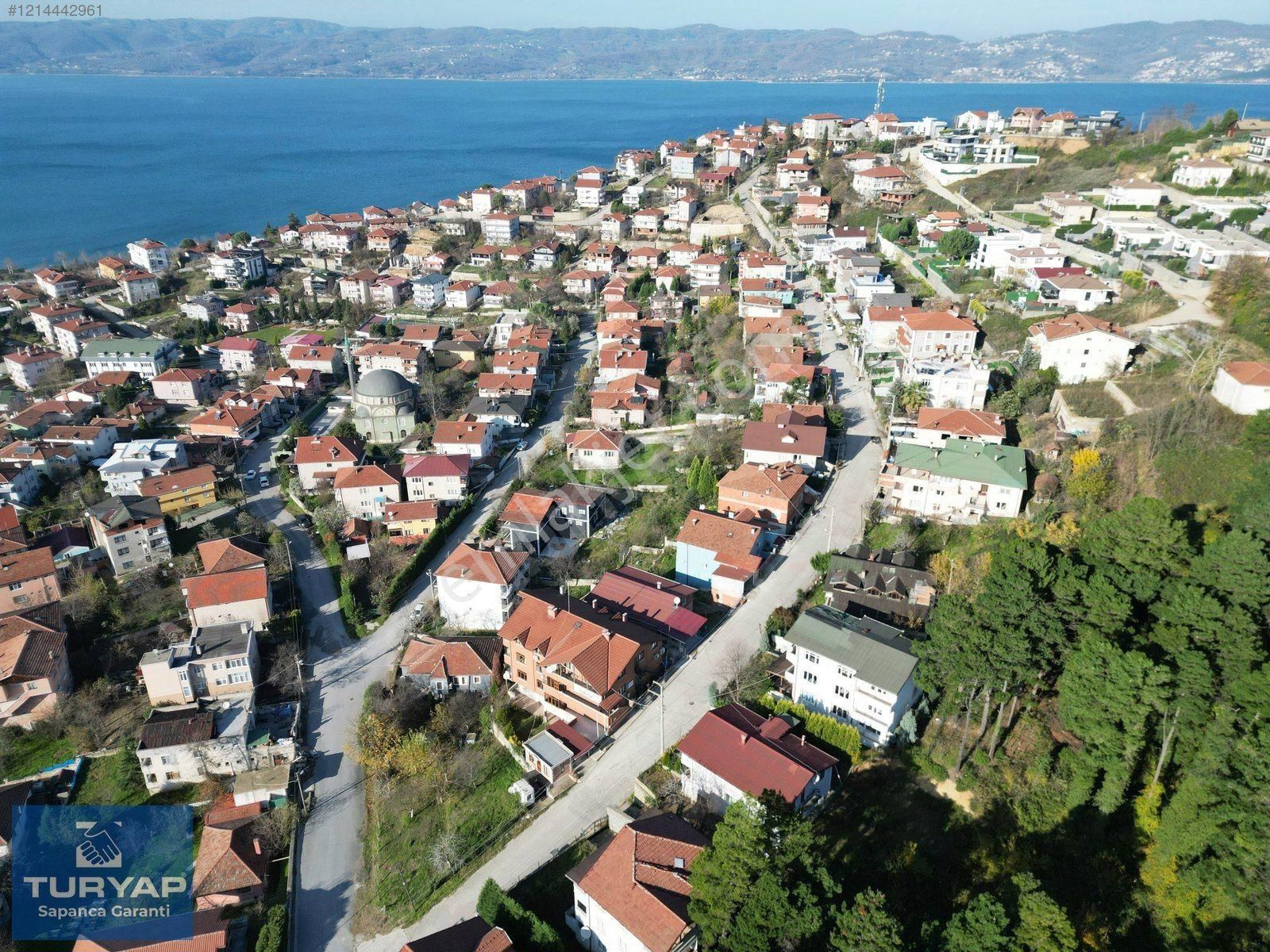 Sapanca Göl Satılık Villa Turyaptan Sapancada Göl Manzaralı Satılık Müstakil Triplex Villa