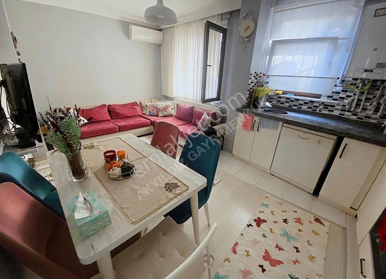 Şişli Paşa Satılık Daire Şişli Paşa Mah. Kullanışlı 2+1/2 Rooms Apartment In Şişli