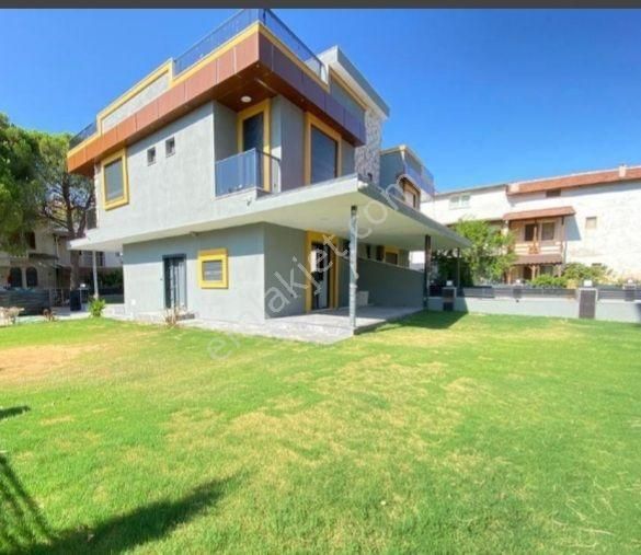 İzmir Seferihisar Deniz Manzaralı Satılık Villa Seferihisar Ürkmez İpekkum Sahilinde Denize 50 Mt Ultra Lüks Akıllı Sistem Müstakil Villa