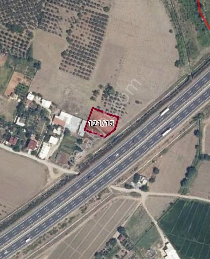 Roma' Dan Çeltikçi' De Satılık Tarla - Görsel 3