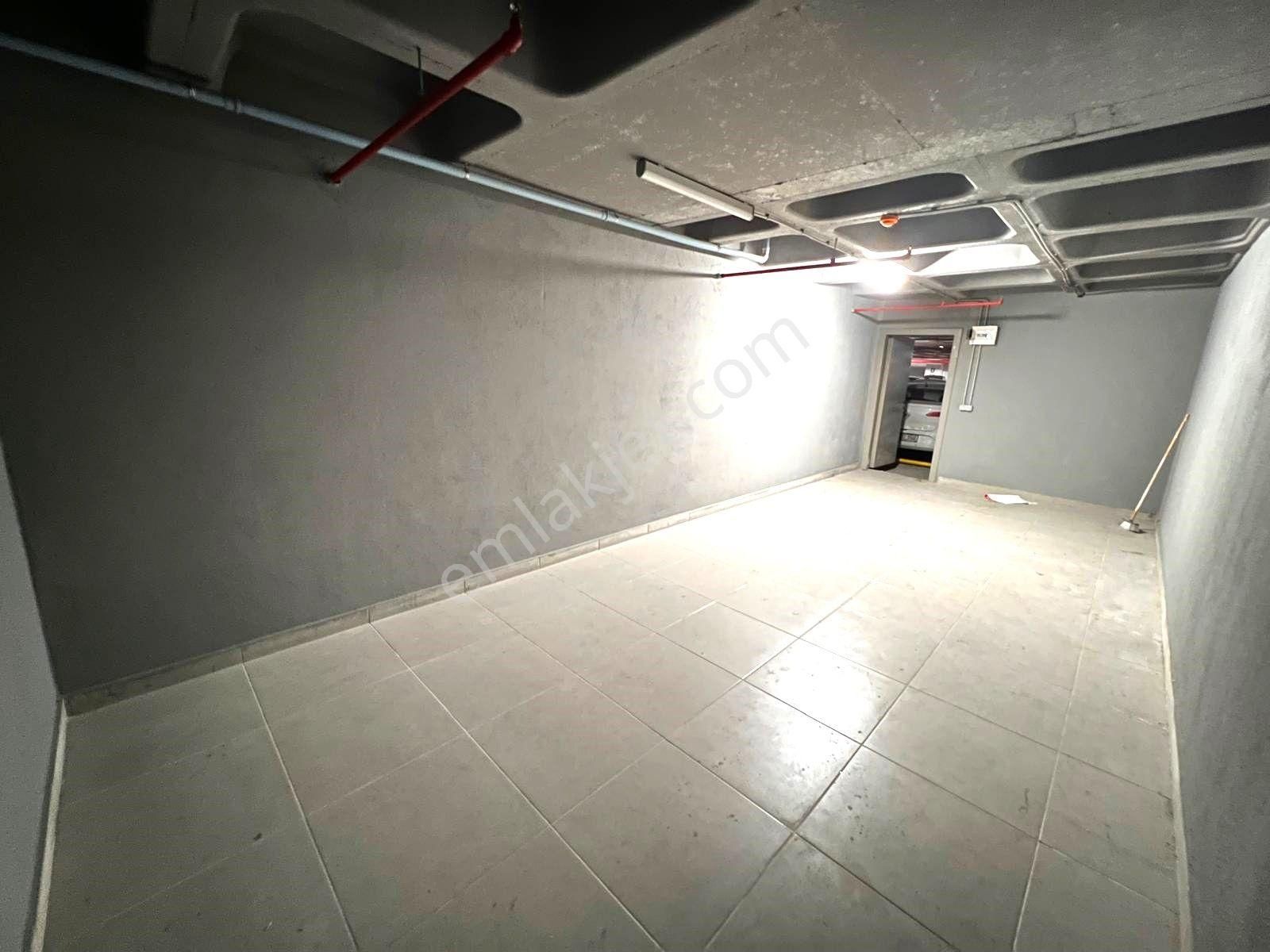 Seba'dan Sefaköy Merkezde Kiralık 50m2 Depo - Görsel 5