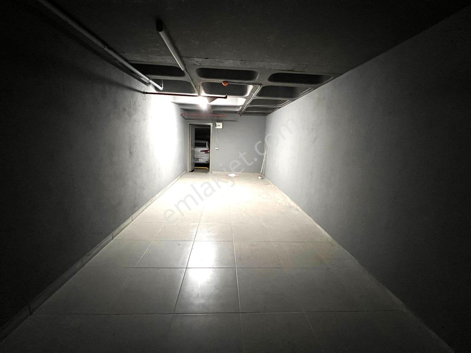 Seba'dan Sefaköy Merkezde Kiralık 50m2 Depo - Görsel 8