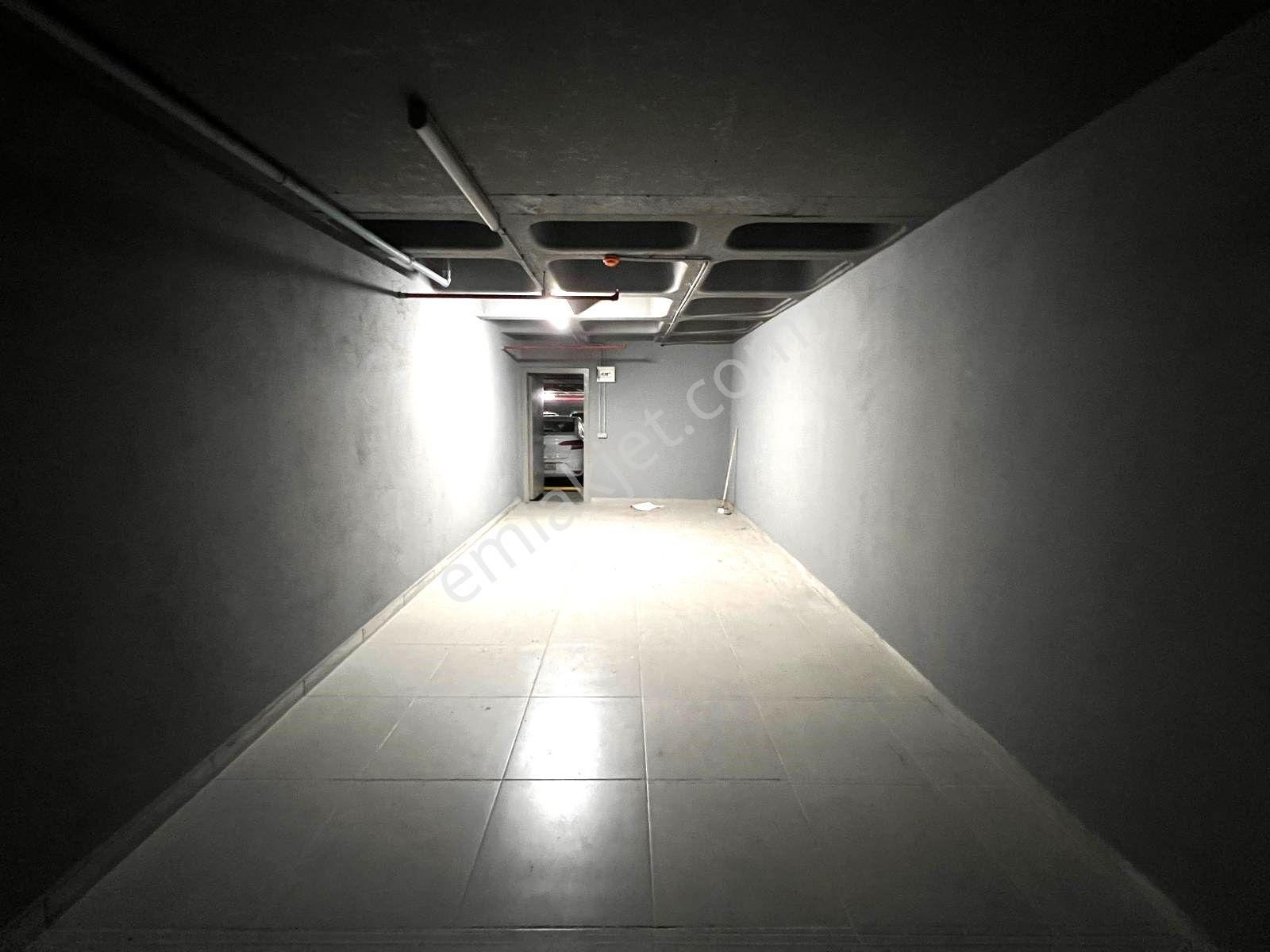 Seba'dan Sefaköy Merkezde Kiralık 50m2 Depo - Görsel 4