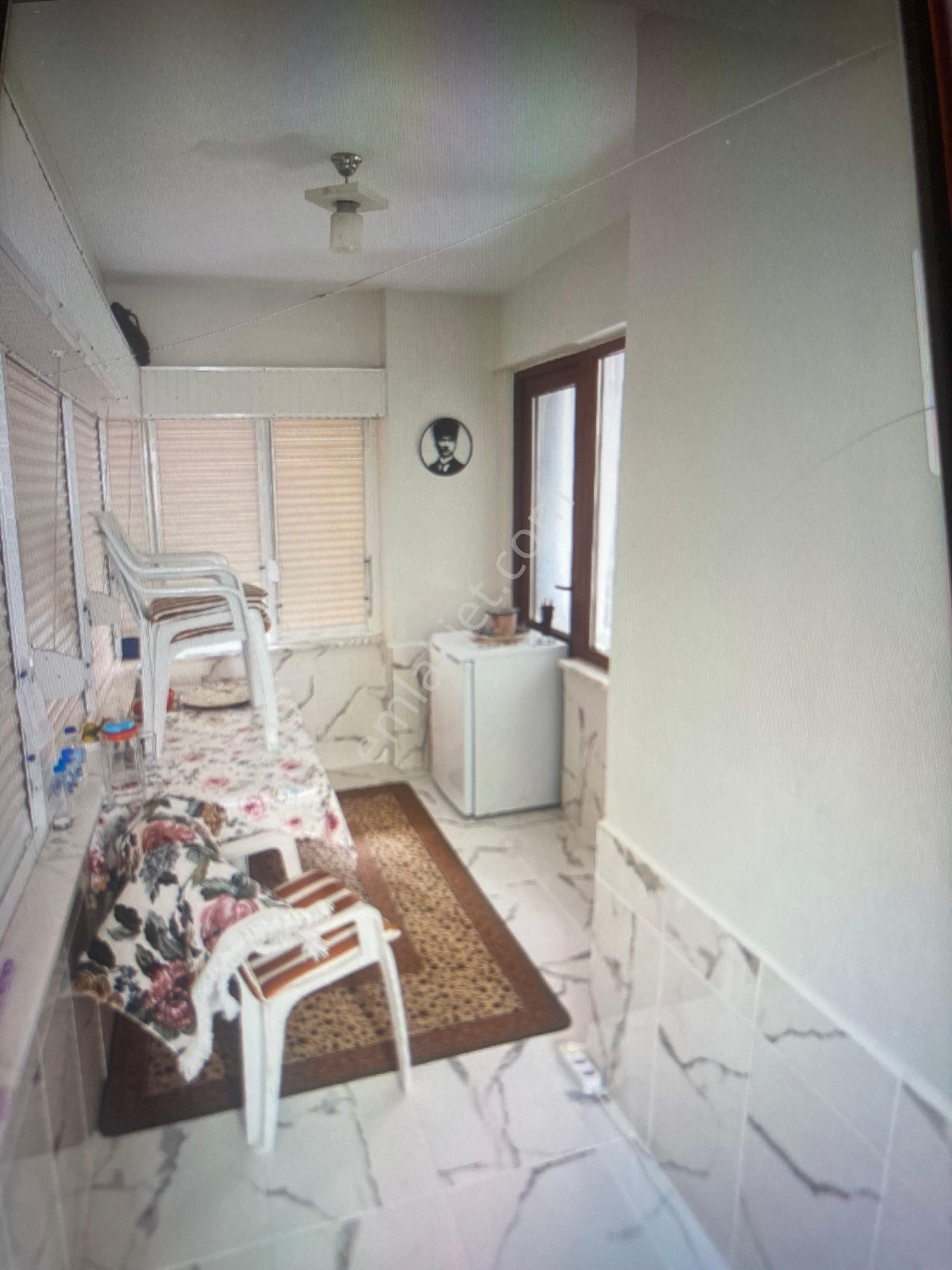 Armutlu Denize 100 M Masrafsız Kombili Eşyalı Daire - Görsel 11