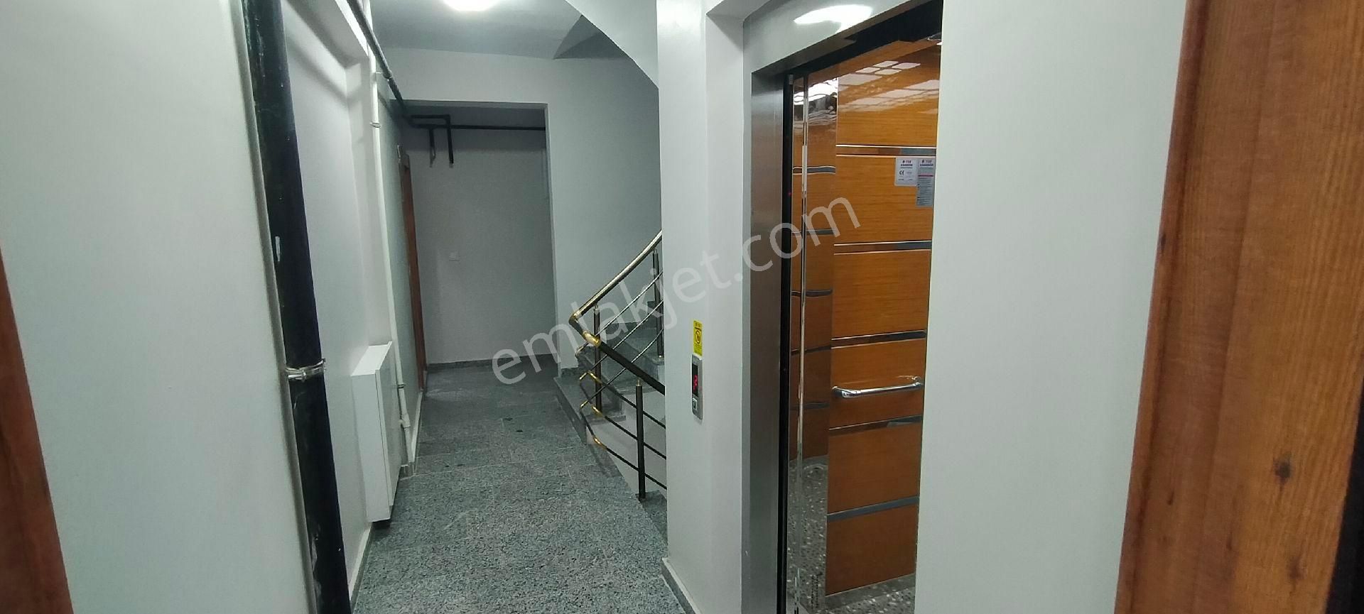 Sancaktepe Sarıgazi Satılık Daire Sancaktepe Satılık 2+1 1.kat 85m² Sıfır Asansörlü