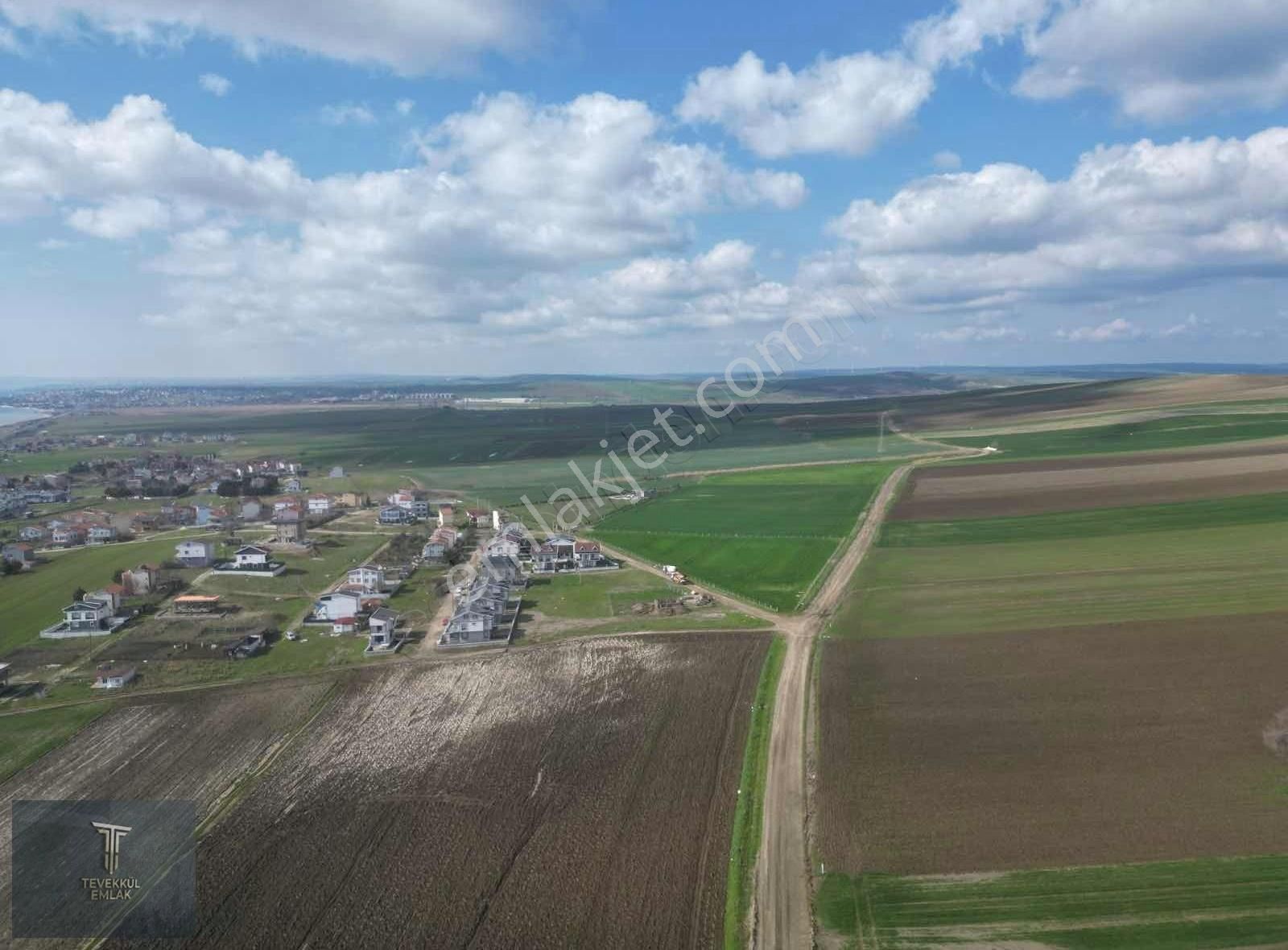 Marmaraereğlisi Çeşmeli Satılık Villa İmarlı Tekirdağ Marmaraereğlisi Çeşmeli De Satılık Arsa