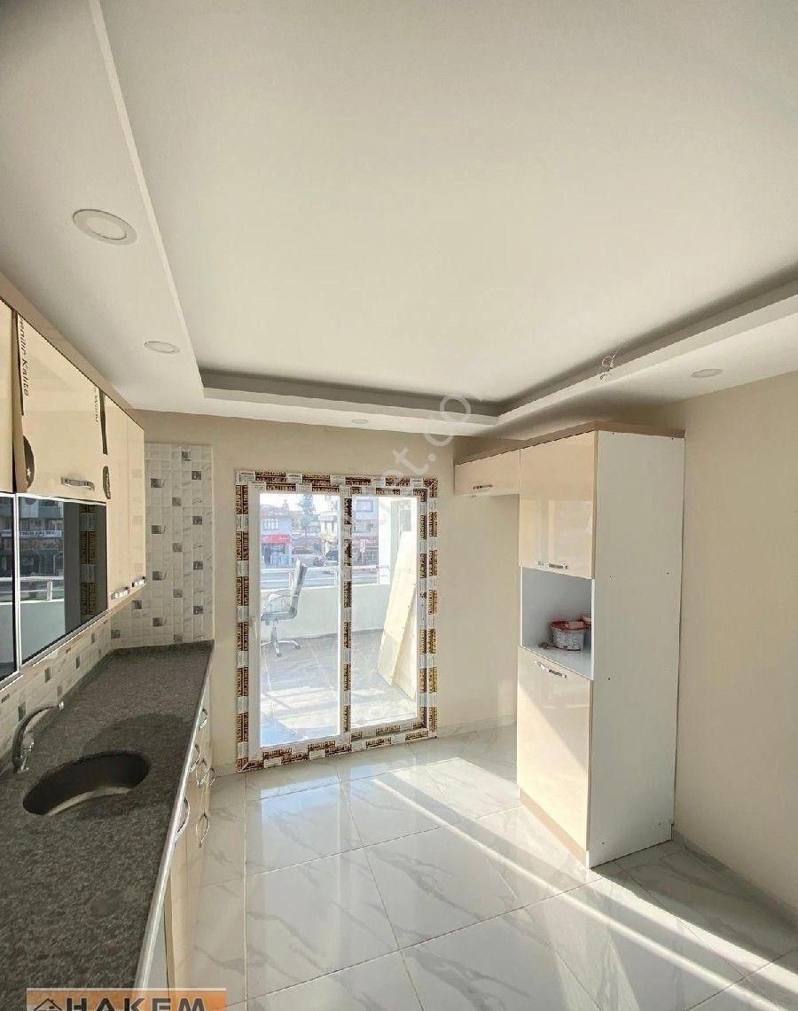 Hakem Emlak'tan Ptt Evlerinde Bulvar Üzeri İskânlı Krediye Uygun 3+1 Kapalı Mutfak Satılık Daire 🤝 - Görsel 6