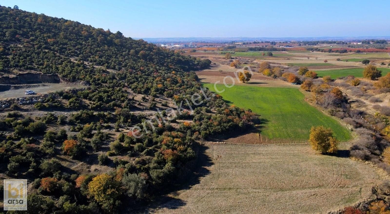 Çanakkale Merkez Akçapınar Köyü Satılık Tarla Merkez Akçapınar'da Yolu Mevcut İyi Konumda Tarla