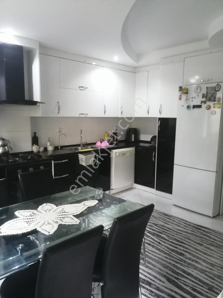 Zeytinköy'de Kaçırılmayacak Tek Tapu 257m M² 4+1 Ve 1+1 Daire - Görsel 2