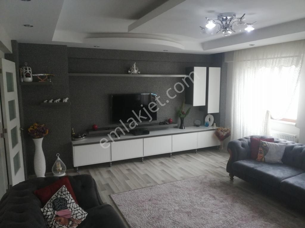 Zeytinköy'de Kaçırılmayacak Tek Tapu 257m M² 4+1 Ve 1+1 Daire - Görsel 4