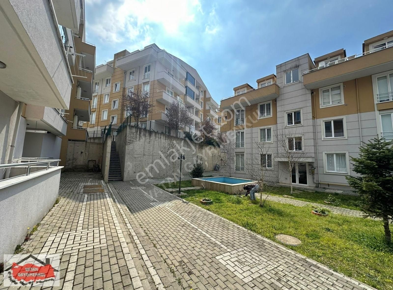 İzmit Orhan Satılık Daire Kavanium Bağçeşme Sitesi Satılık 1+1 Arakat Daire