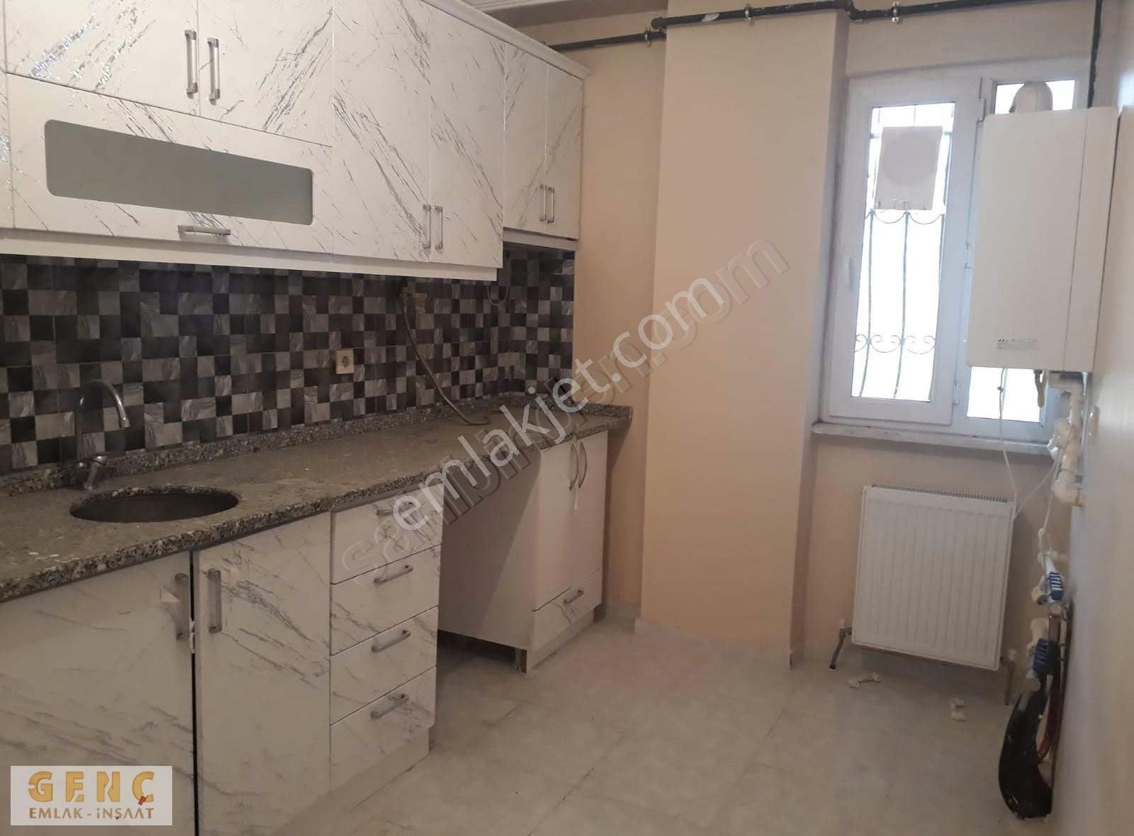 Mükemmel Konumda 2+1 Ve 1+1 Ayrı Dubleks Daire - Görsel 19