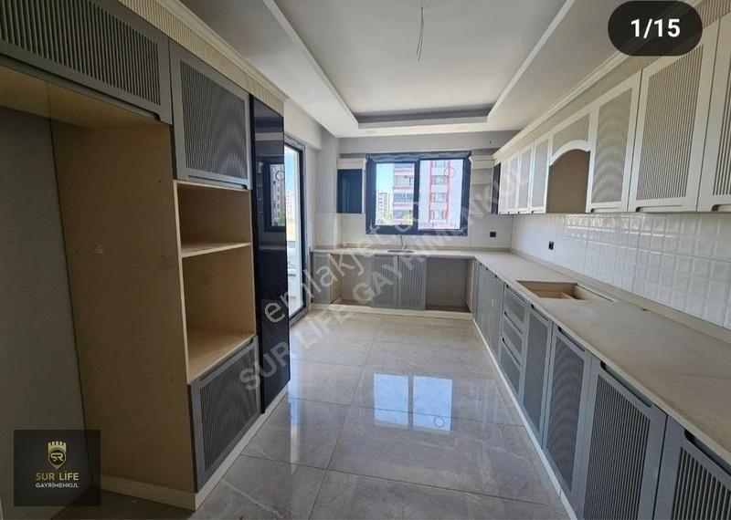 Bağlar Bağcılar Satılık Residence Bağcılar Zümrüt Kent Civarı Cadde Üstü Satılık 2+1 Sıfır Daire