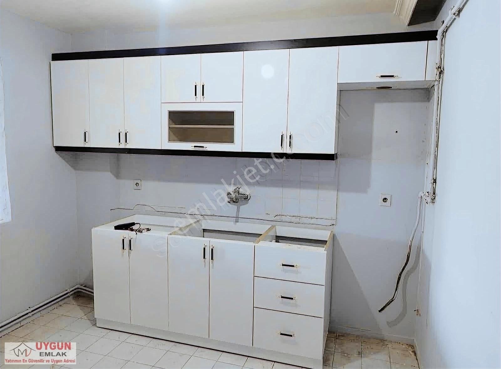 İnegöl Sinanbey Kiralık Daire Bankalar Caddesinde Kiralık Daire