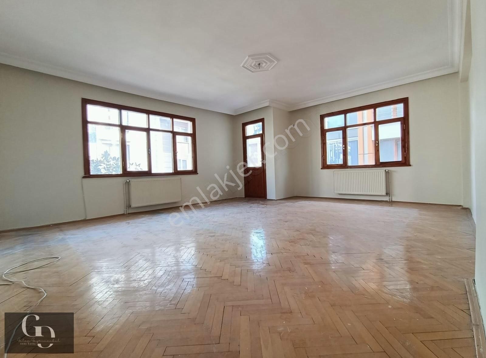 Avcılar Ambarlı Kiralık Daire Avcılar Kiralık Daire 4+1 150 M2 2.kat Kombili