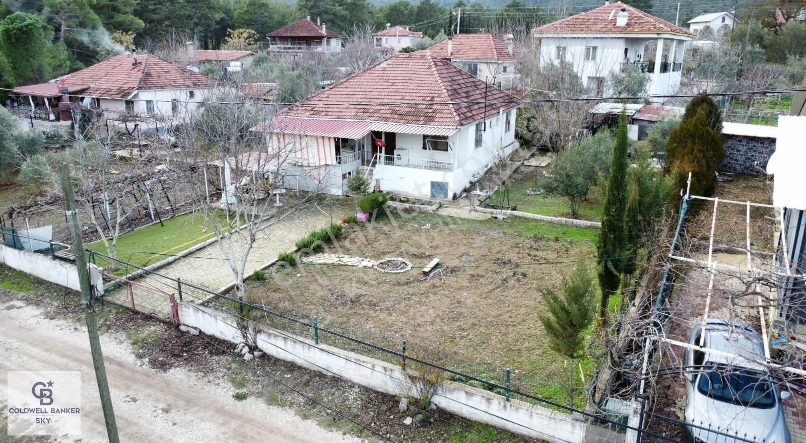 Korkuteli Bayatbademleri Satılık Müstakil Ev Bayatbademleri Bahceli Müstakıl Ev 590 M2