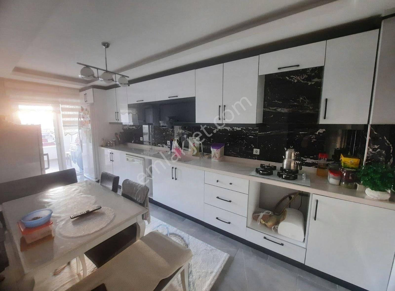 Gölbaşı Seğmenler Satılık Daire Lux Ara Kat 130 M2 Göl Manzaralı 3+1 Satılık Daire