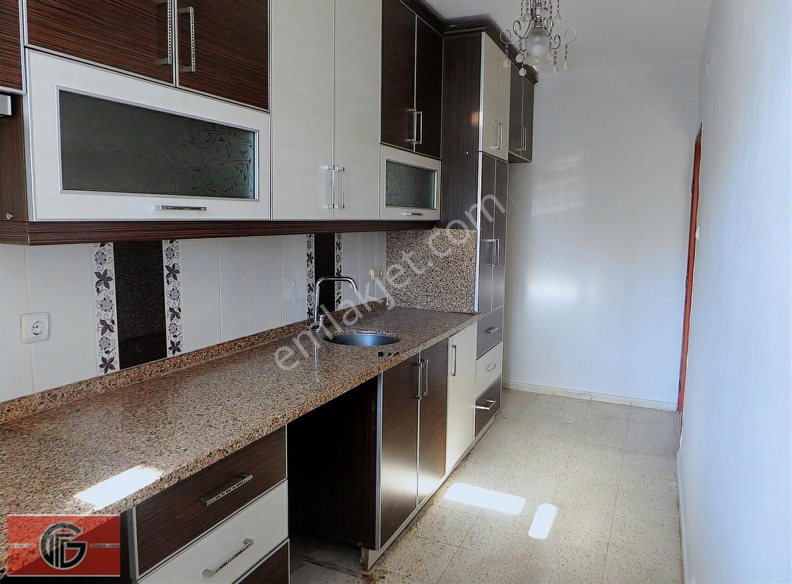 Çukurova Yüzüncüyıl Kiralık Müstakil Ev 100.yıl,çukurova İlk.o.yanı,1.kat2+1,kapalı Mut.kiralık Müstakil