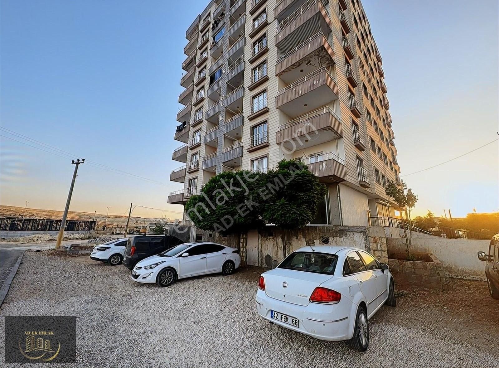 Artuklu Nur Satılık Daire Mardin Diyarbakır Yolu Üzeri 3+1 Satılık Veske Sitesi