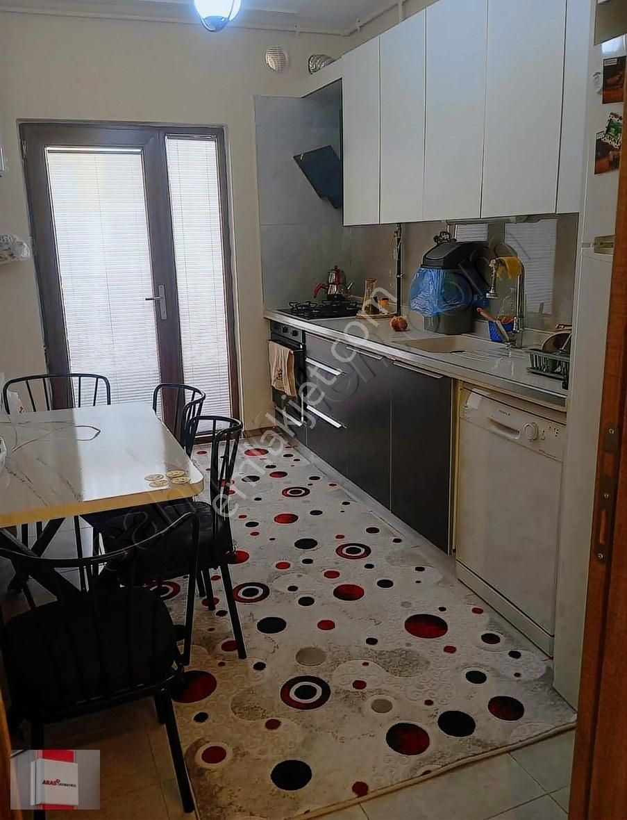 Selçuklu Ardıçlı Satılık Daire Aras Gayrimenkulden Ardıçlı Tokide Ara Kat 2+1 Daire