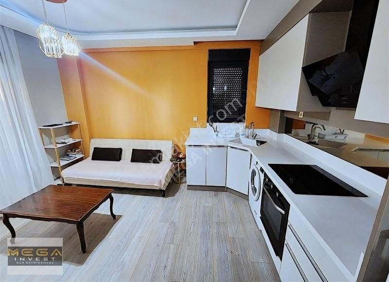 Aksu Altıntaş Kiralık Daire Altıntaş'ta Havuz Ve Park Manzaralı, Sıfır, Full Eşyalı 1+1 Dair